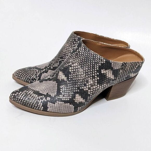 Universal Thread Makana Snakeskin Mules 8 - Picture 1 of 12